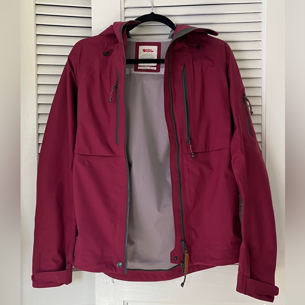Fjallraven Dark Fuchsia Waterproof Keb Eco-Shell Jacket Sz XS - Picture 3 of 16